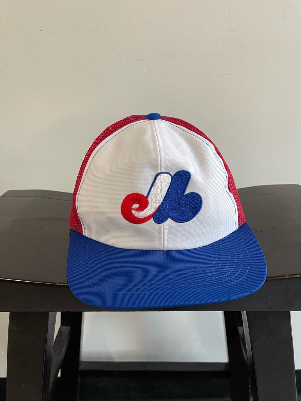 MLB Blue Red White Mesh Trucker Cap with Embroidered Logo